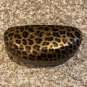 Guess sunglasses unisex